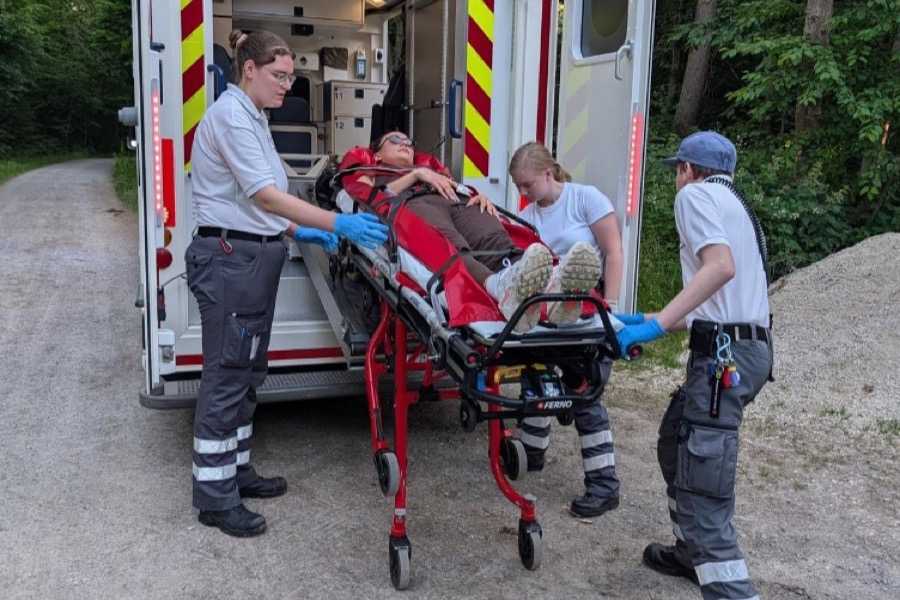 Mantrailer-Team auf der Suche nach den Vermissten